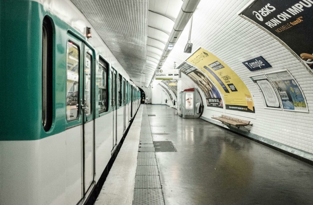 Paris : J’ai perdu un objet dans le métro, que faire ?