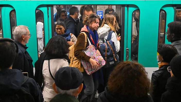 Attention aux amendes dans les transports parisiens : les infractions qui peuvent vous coûter cher