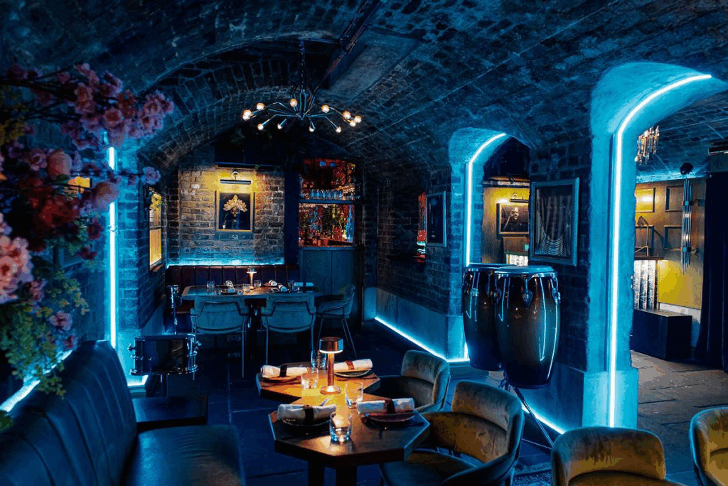 Visite des bars cachés Paris